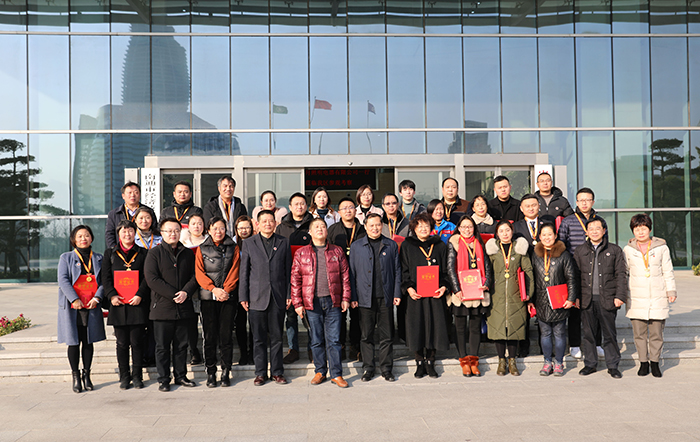 專(zhuān)題報(bào)道